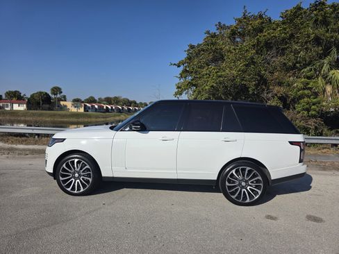 Certified 2018 Land Rover Range Rover Supercharged image 7