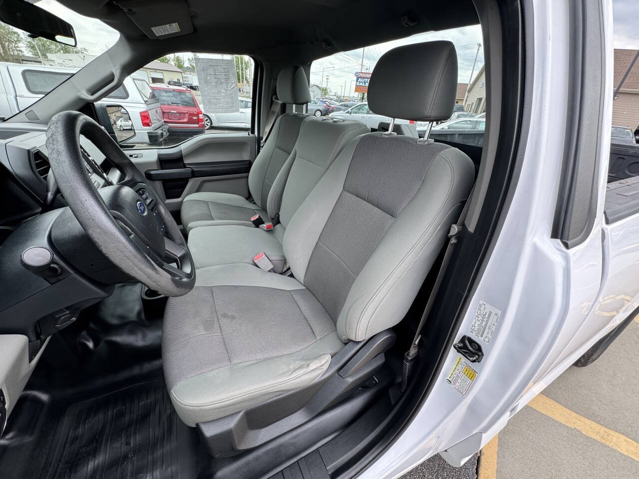 Used 2016 Ford F150 XL w/ Equipment Group 101A Mid RWD image 18
