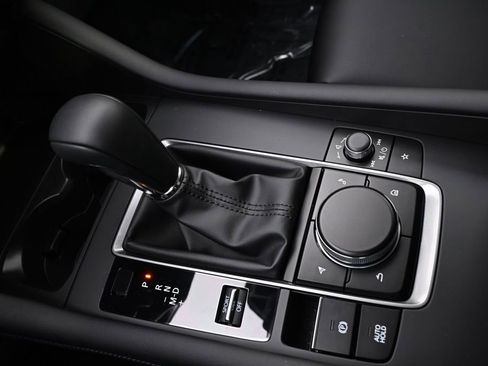 New 2026 MAZDA MAZDA3 2.5 S Sedan w/ Preferred Pkg image 31