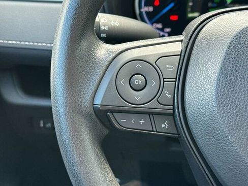 Used 2024 Toyota RAV4 LE image 27