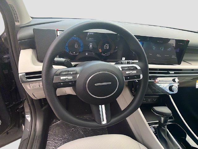New 2026 Hyundai Tucson SEL Plus FWD image 11