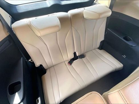 Used 2022 Acura MDX FWD image 26