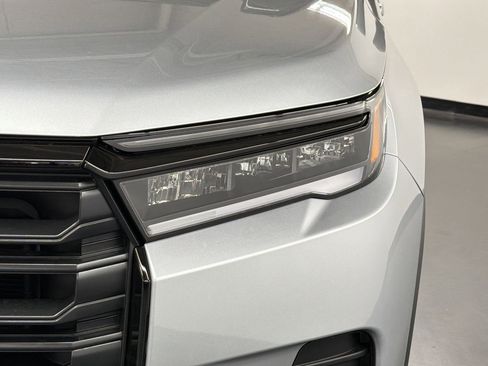 New 2026 Honda Pilot Sport image 11