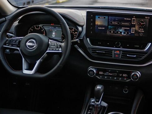 New 2025 Nissan Altima 2.5 SR w/ SR Premium Package image 15