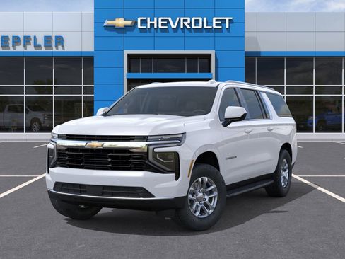 New 2026 Chevrolet Suburban LS image 6
