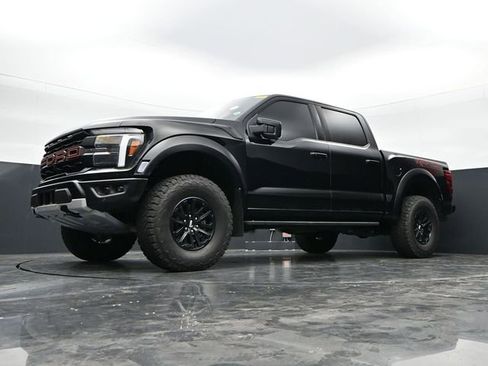 Used 2025 Ford F150 Raptor AWD/4WD image 37