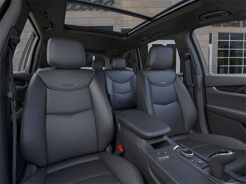 New 2025 Cadillac XT6 Premium Luxury image 16