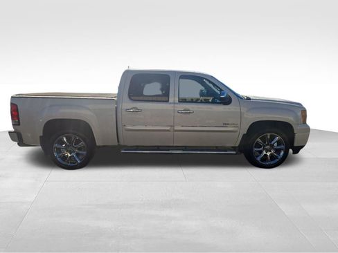 Used 2012 GMC Sierra 1500 Denali image 6