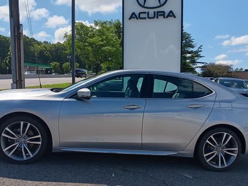 Used 2019 Acura TLX V6 w/ Technology Package FWD image 2