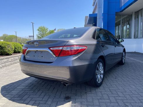 Used 2015 Toyota Camry XLE FWD image 5