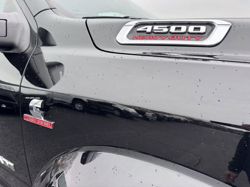 New 2024 RAM 4500 SLT w/ Quick Order Package 2YG SLT image 8