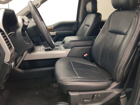 Used 2020 Ford F150 Lariat w/ Equipment Group 502A Luxury AWD/4WD image 17