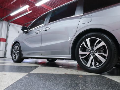 Used 2023 Honda Odyssey Touring image 37