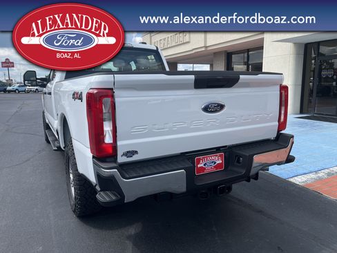 New 2026 Ford F250 XL w/ XL Off-Road Package AWD/4WD image 6