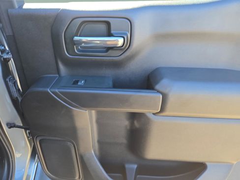 Used 2024 Chevrolet Silverado 1500 Custom Trail Boss image 26