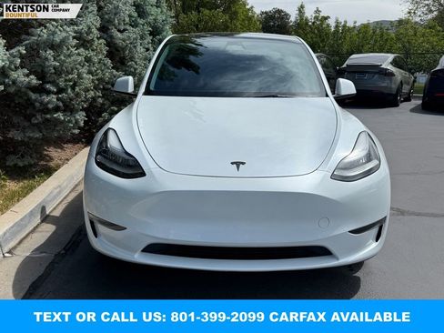 Used 2023 Tesla Model Y Long Range AWD/4WD image 2