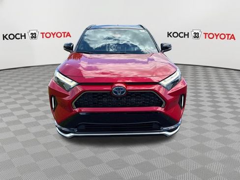 Used 2022 Toyota RAV4 XSE w/ Premium Package AWD/4WD image 2