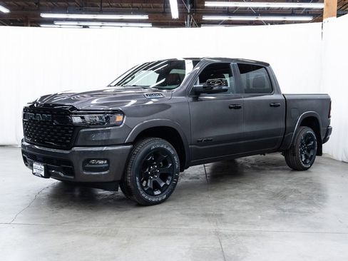 New 2026 RAM 1500 4x4 Crew Cab image 3