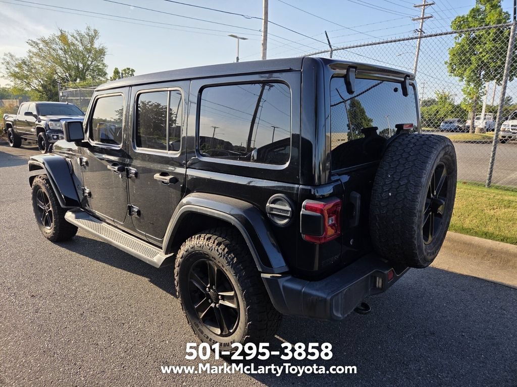 Used 2019 Jeep Wrangler Unlimited Sahara AWD/4WD image 8