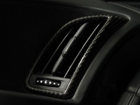 Used 2022 Audi R8 V10 performance RWD image 40
