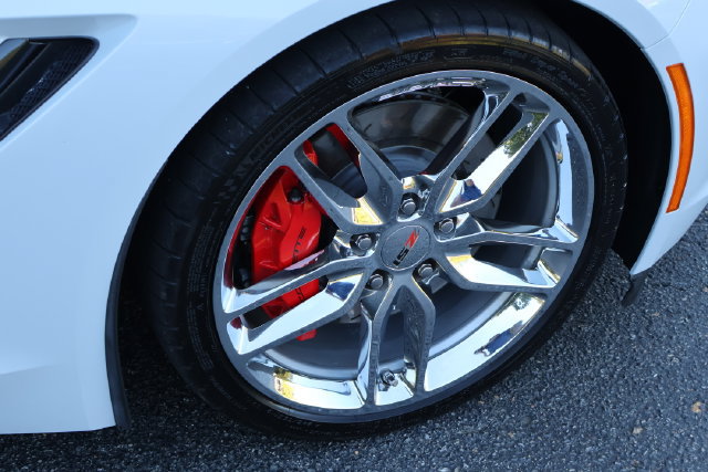 Used 2019 Chevrolet Corvette Stingray Convertible Z51 2LT RWD image 27