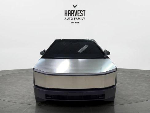 Used 2024 Tesla Cybertruck Cyberbeast AWD/4WD image 27