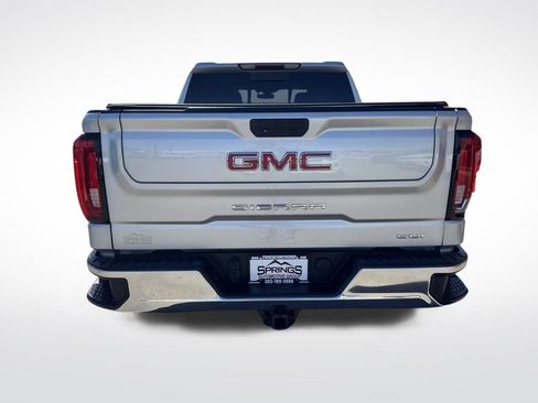 Used 2019 GMC Sierra 1500 SLT w/ SLT Premium Package image 4