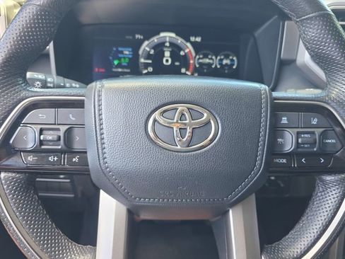 Used 2024 Toyota Tundra Limited AWD/4WD image 35