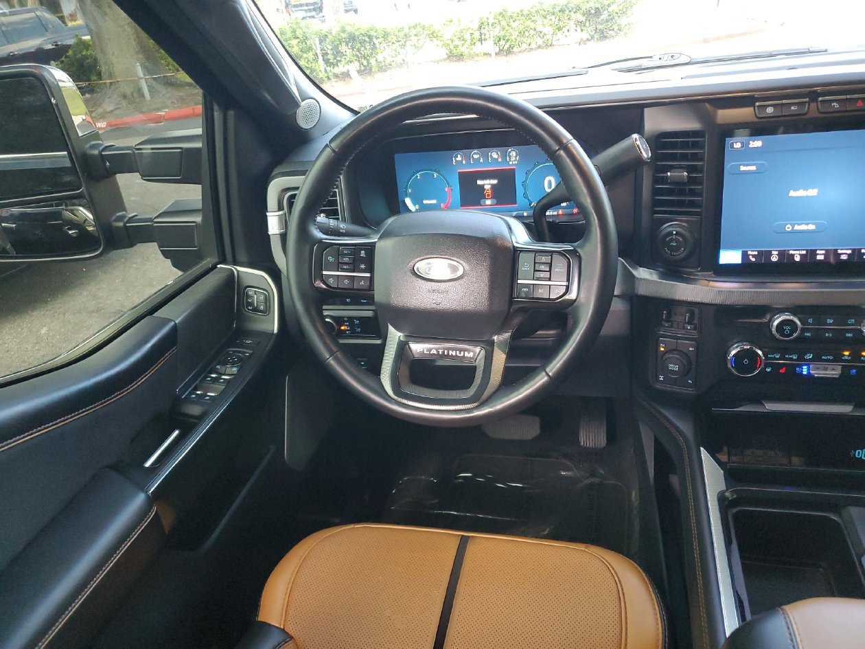 Used 2024 Ford F350 Platinum w/ FX4 Off-Road Package AWD/4WD image 14
