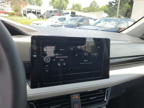 Used 2025 Volkswagen Taos S FWD image 19