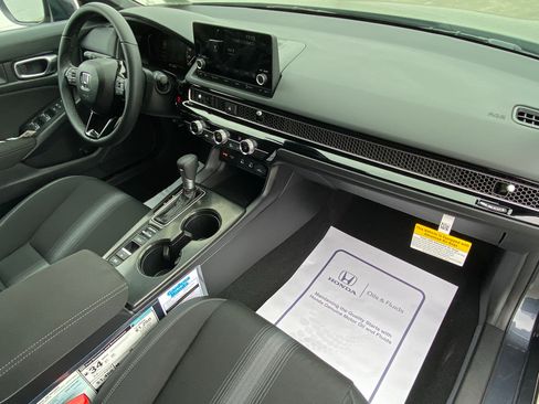 Used 2026 Honda Civic Sport image 8
