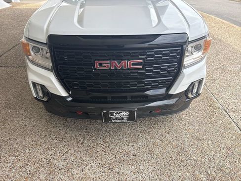Certified 2022 GMC Canyon AT4 w/ Trailering Package AWD/4WD image 31