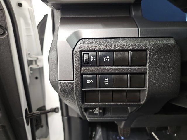 Used 2026 Toyota Tacoma TRD Off-Road AWD/4WD image 16
