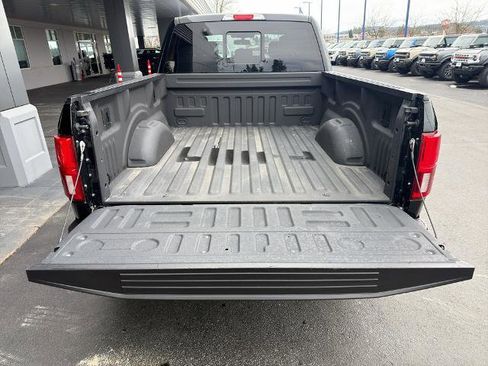 Certified 2018 Ford F150 Lariat w/ Equipment Group 502A Luxury image 18