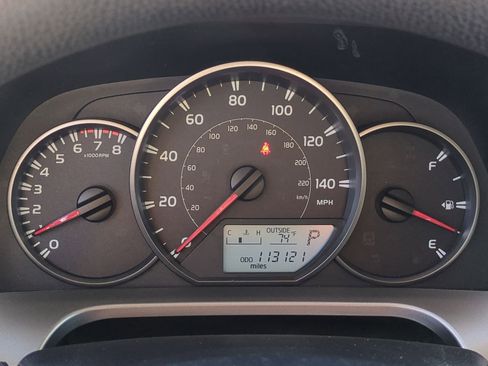 Used 2016 Toyota RAV4 LE image 20