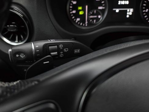 Used 2023 Mercedes-Benz Metris Passenger image 24