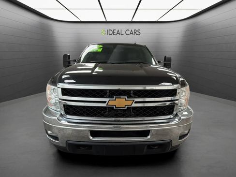 Used 2012 Chevrolet Silverado 2500 LT w/ Interior Plus Package AWD/4WD image 2