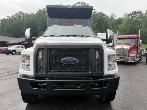 Used 2017 Ford F650 2WD SuperCab Super Duty image 16