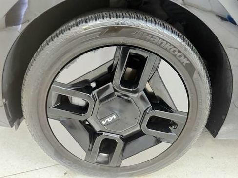 Used 2024 Kia EV9 GT-Line AWD/4WD image 88