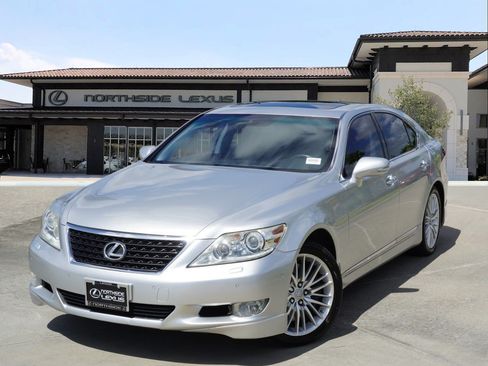 Used 2010 Lexus LS 460 w/ Sport Pkg RWD image 1