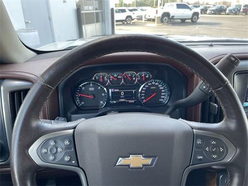 Used 2015 Chevrolet Silverado 1500 High Country w/ High Country Premium Package image 18