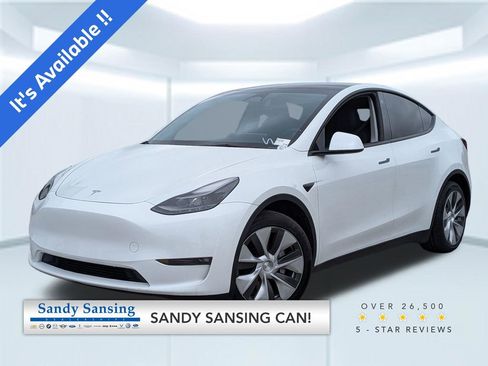 Used 2023 Tesla Model Y Long Range image 1