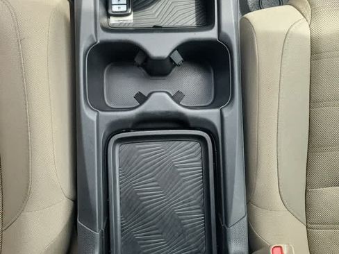 Used 2017 Honda CR-V EX image 16