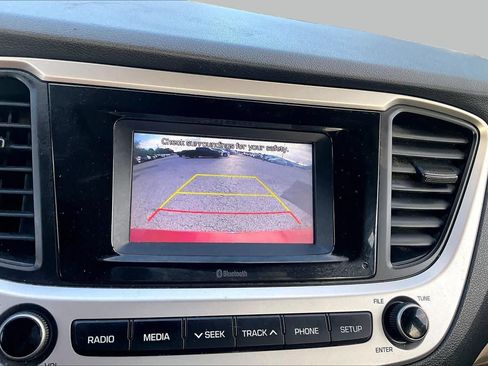 Used 2022 Hyundai Accent SE FWD image 26