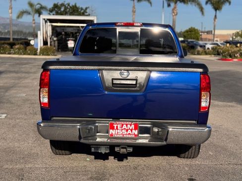 Used 2014 Nissan Frontier SV image 7