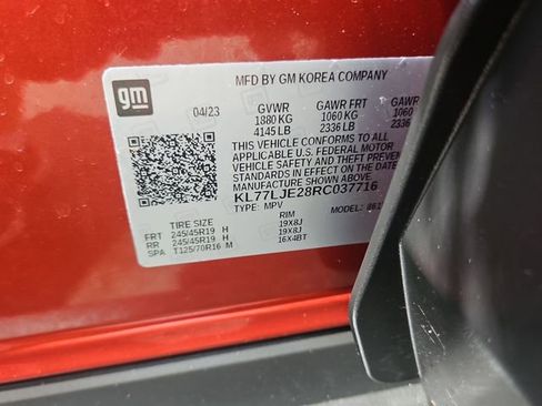 Used 2024 Chevrolet Trax RS w/ Driver Confidence Package FWD image 30