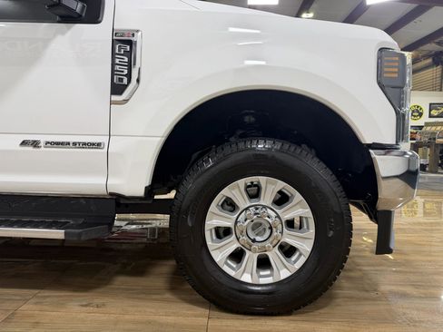 Used 2022 Ford F250 XL w/ STX Appearance Package AWD/4WD image 4