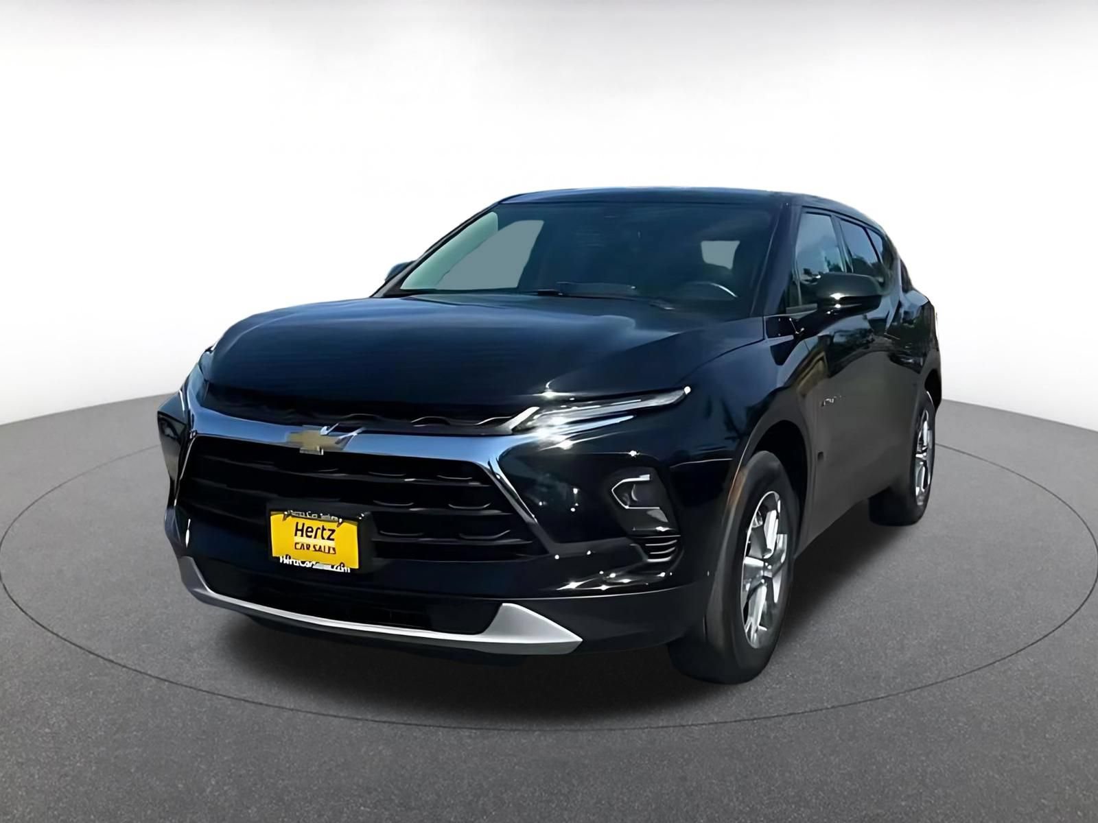 Used 2025 Chevrolet Blazer LT FWD image 6