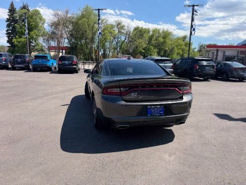 Used 2018 Dodge Charger GT AWD/4WD image 10
