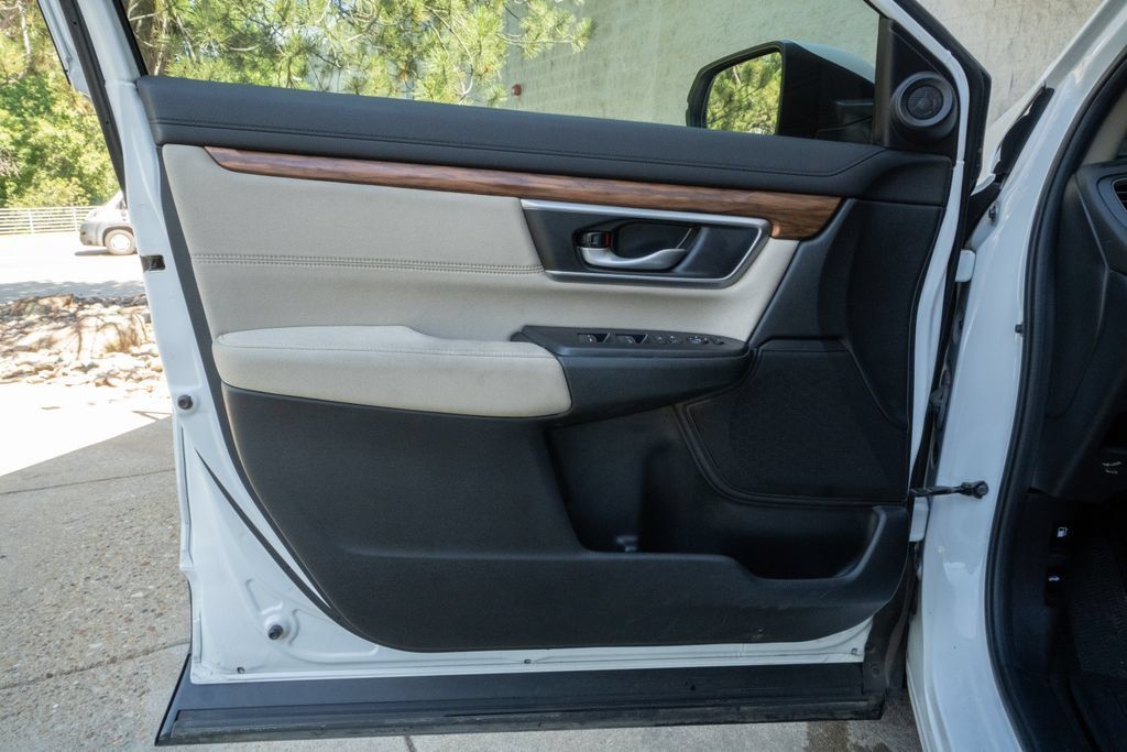 Used 2021 Honda CR-V EX image 7
